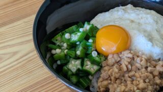 끈적함이 보약? 일본의 ‘네바네바’ 문화와 입안에서 녹는 마 요리 ‘토로로’의 세계